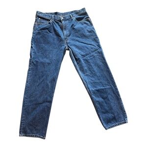 42x32 Men's Levis 550